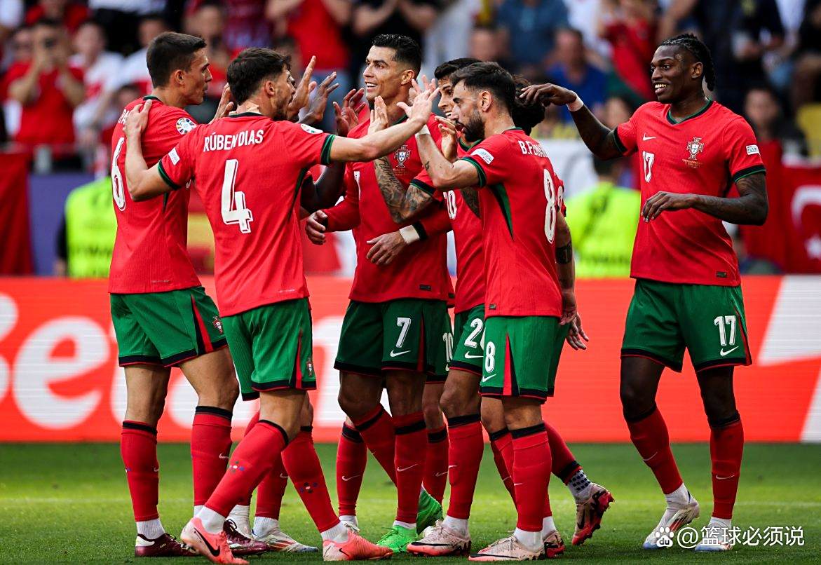 开云体育入口-波兰主场获胜，成功晋级欧预赛四强，掌声雷动的简单介绍