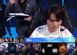 开云-BRO翻盘100T，Crisp拿下关键大龙强强对话半决赛，让粉丝疯狂欢呼