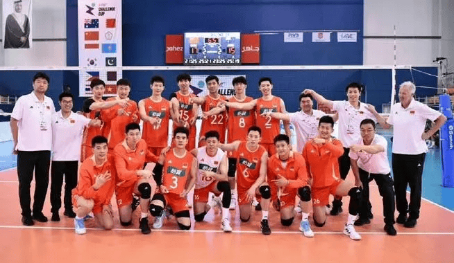 开云体育登录-BRO鏖战FLY，Viper开启传奇时刻顶尖较量淘汰赛，强势挺进下一轮