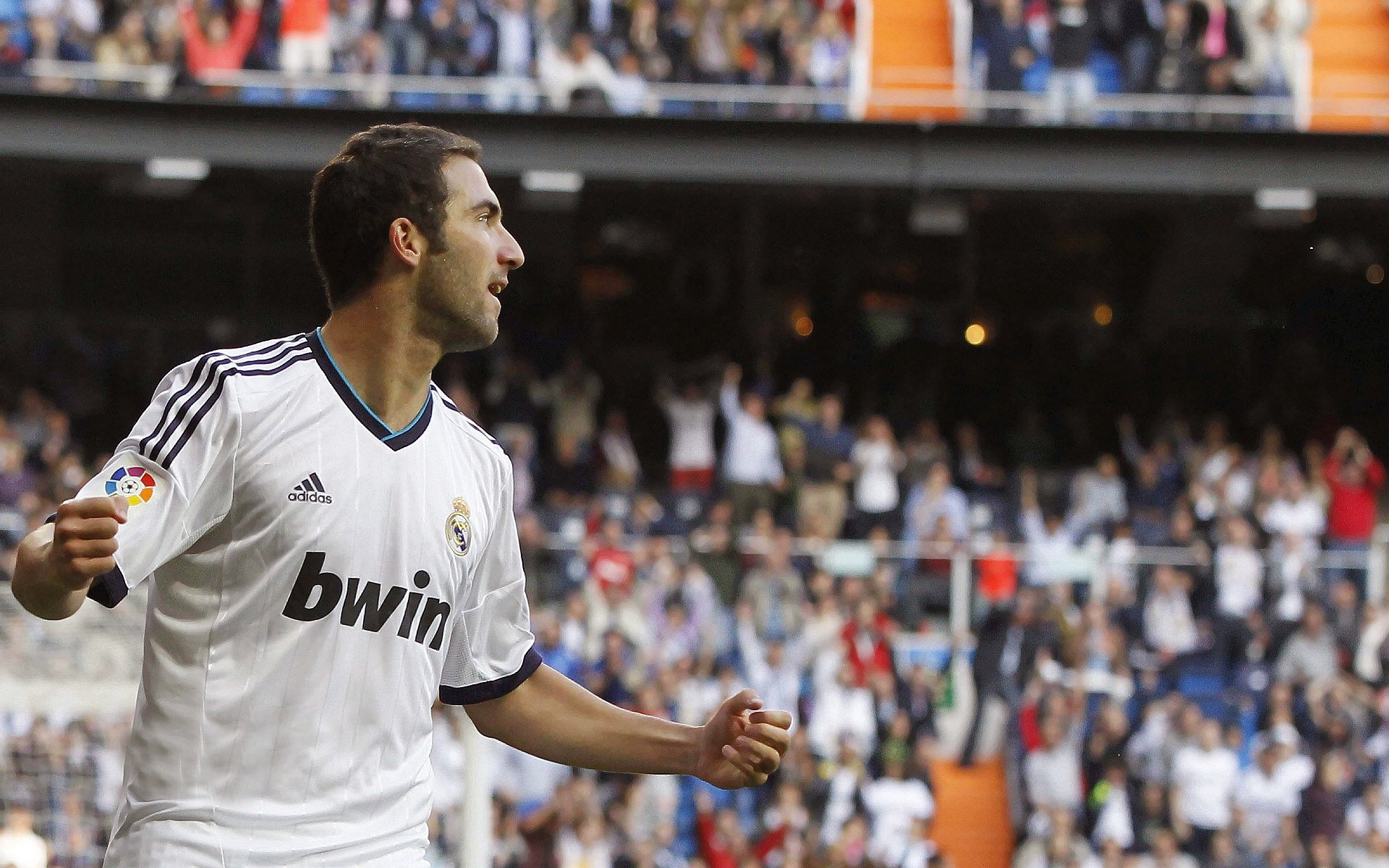 久保建英导演黄潜艇逆转！日本天才一传一射撕碎巴斯克铁壁